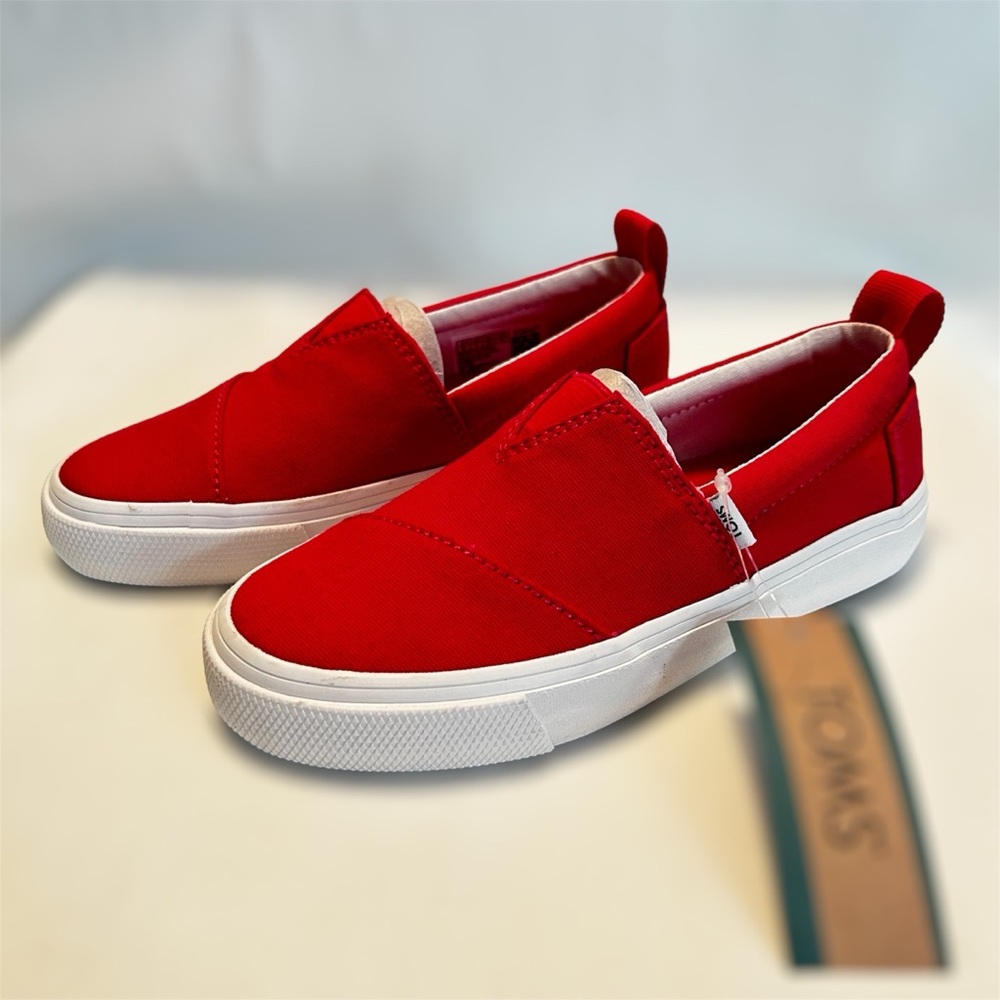 TOMS - Girl's Alpargata Fenix Slip-On Sneaker Dark Pink - Size 12
